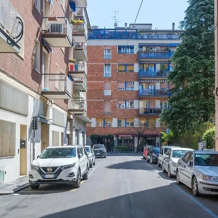 Blue By Apartment Bologna